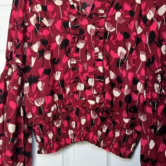 CAbi 4157 Corsage Blouse – Fall 2021 | Size M (Medium) 🌺 - Picture 12 of 12